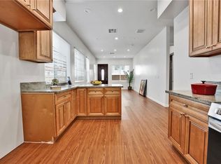 320 A S Lincoln Ave, Monterey Park, CA 91755