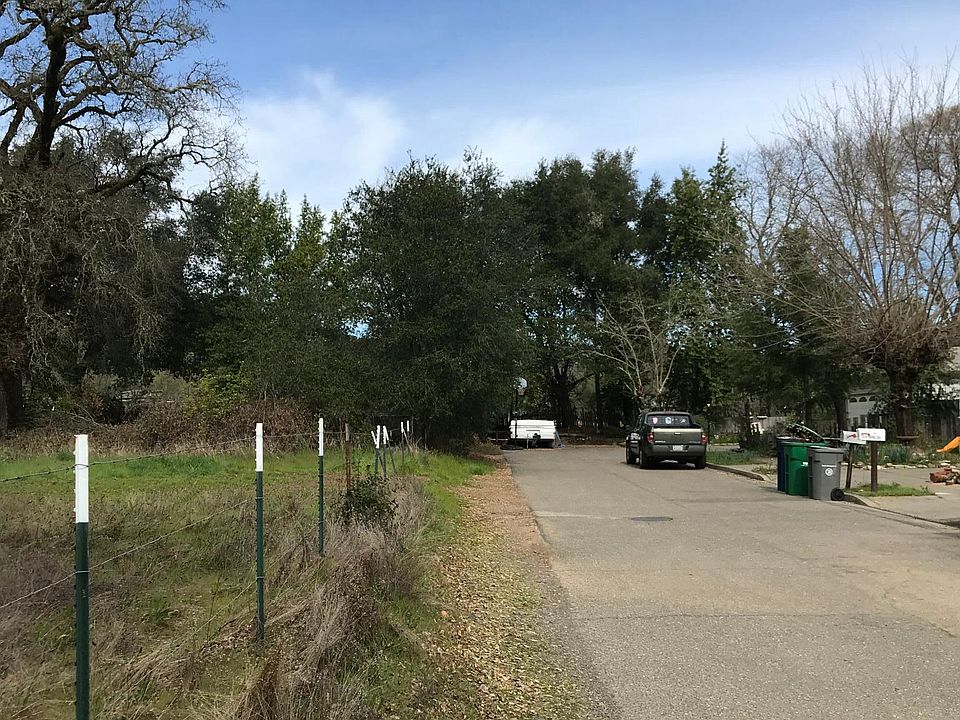 End of road privacy