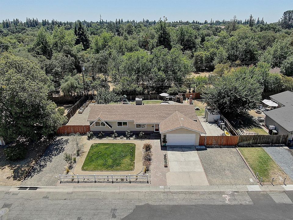 1st image of 7594 Circuit Dr