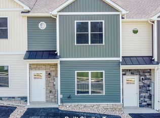 684 Zephyr Dr, Rockingham, VA 22801