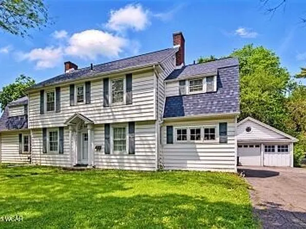 402 S Woodlawn Ave, Lima, OH 45805