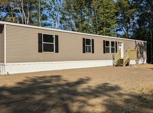 34 Jones Rd, Windsor, ME 04363