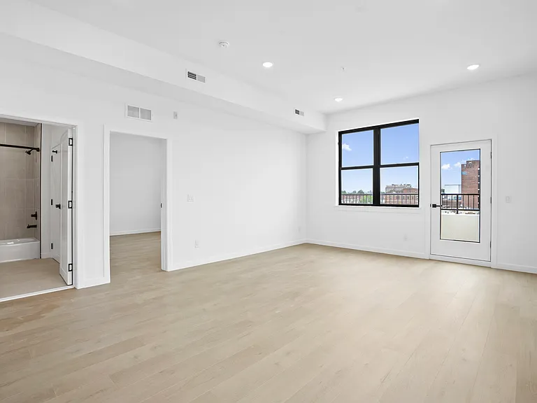 Atlas Lofts — Photo 35