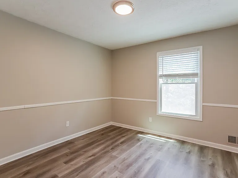 392 Doeskin Ln SE — Photo 14