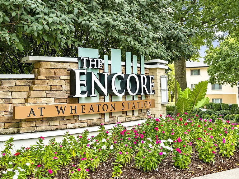 Encore at Wheaton Station — Photo 12