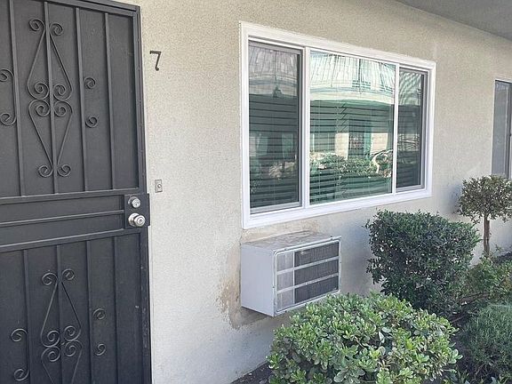 4th image of 14521 Clark St #7