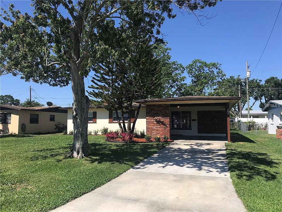 1st image of 6304 White Oak Ln