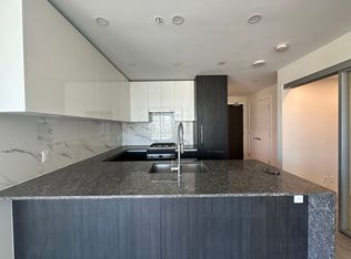 5333 Goring St #1108, Burnaby, BC V5B 0B6