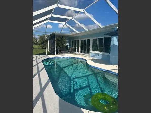 118 Caddy Rd, Rotonda West, FL 33947