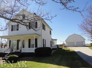 404 N Main St, Arrowsmith, IL 61722