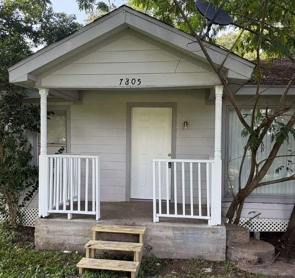 1st image of 7805 Woodlyn Rd