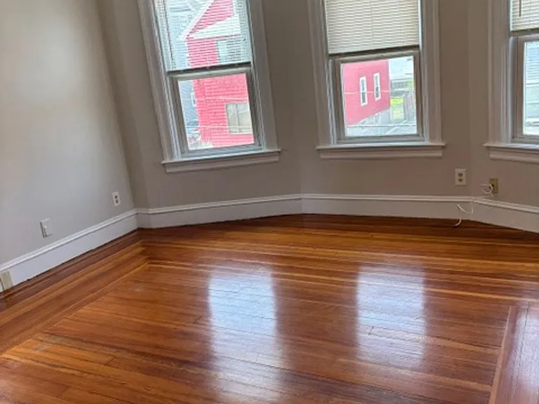 63-65 Larch St — Photo 3