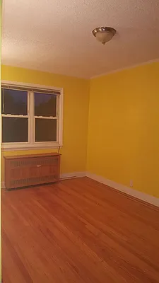 Rented by Universal Realty Group | media 28