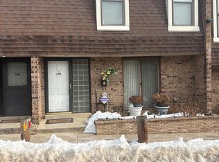 Wooden Keys Condominium, Philadelphia, PA 19154