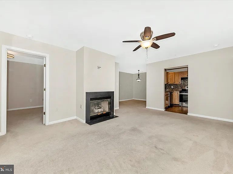 13205 Cloppers Mill Dr #13D — Photo 9