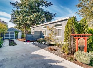 15850 NE Broadway St UNIT B, Portland, OR 97230