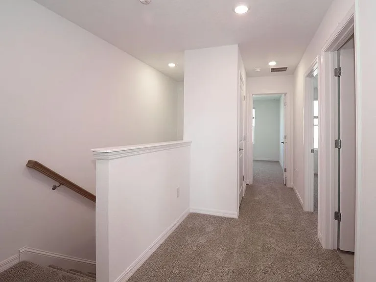 11783 Glenside Ter — Photo 16