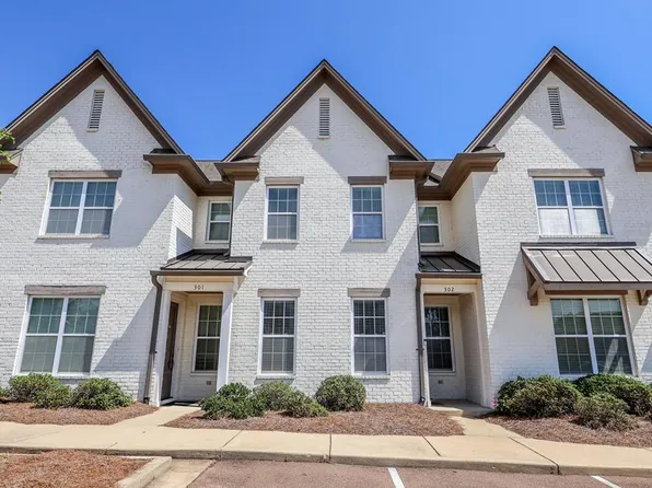 102 Farm View Dr APT 302, Oxford, MS 38655