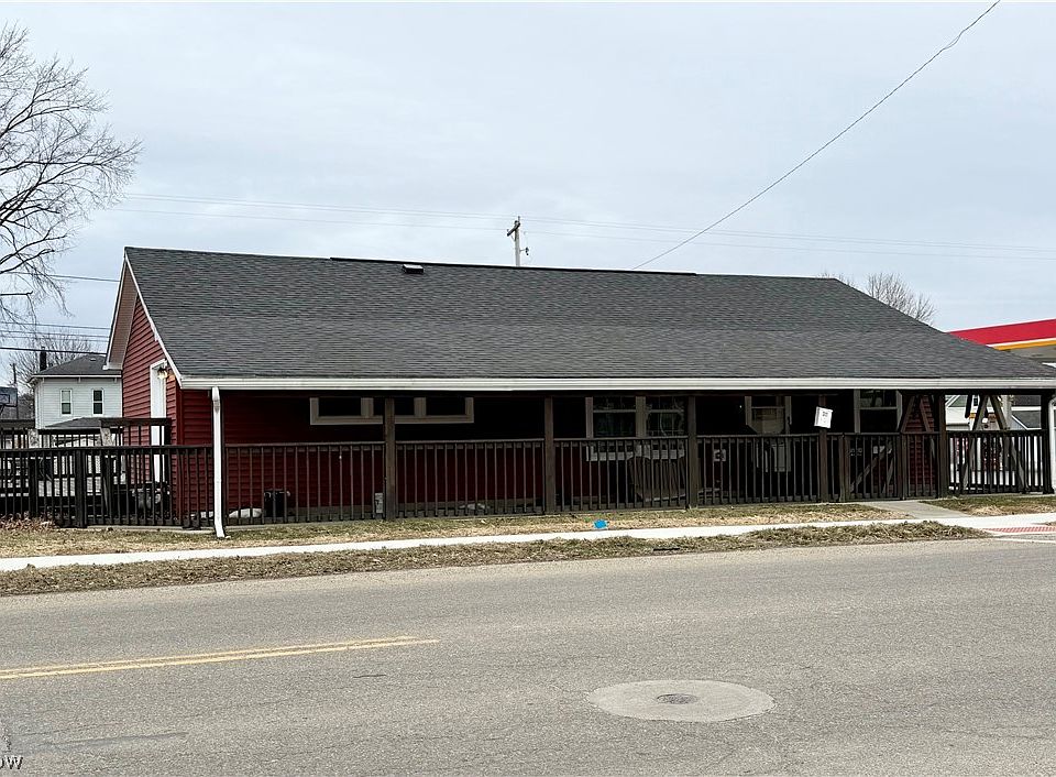 1st image of 311 W Main St