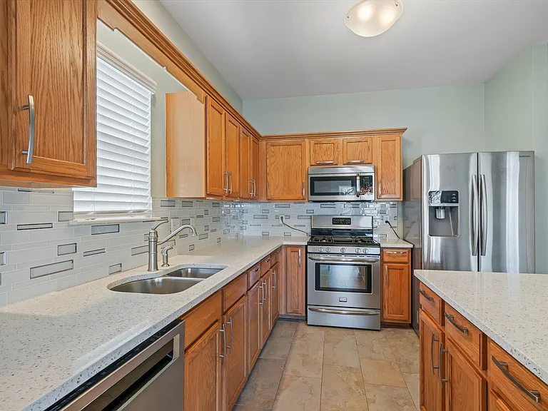 247 Harbor Village Dr — Photo 17