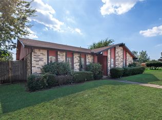 7626 Ashcrest Ln, Dallas, TX 75249