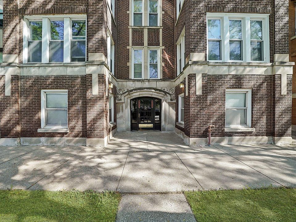 1st image of 652 E 51st St APT 3C