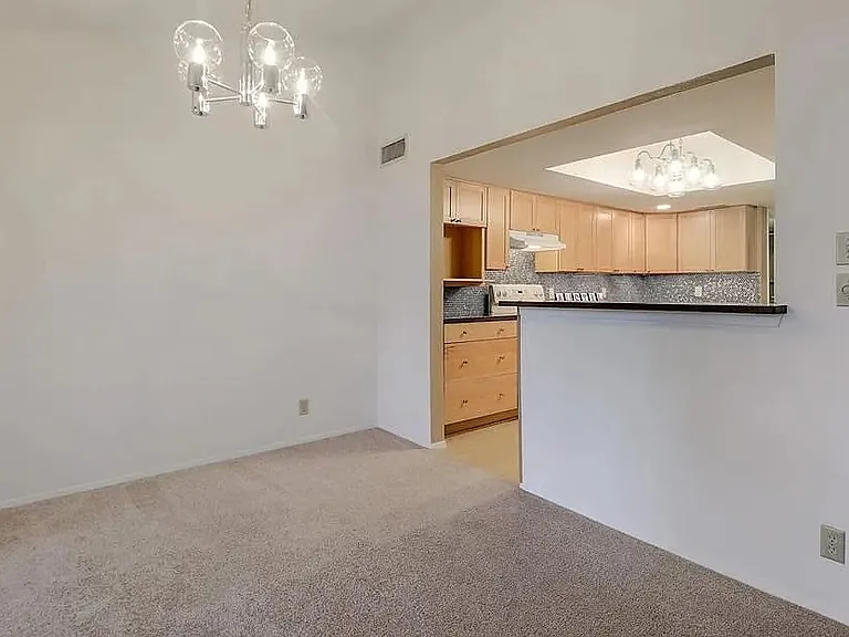 Dining Room & Kitchen