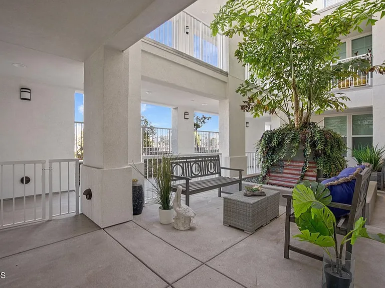 Tradewinds Dr — Photo 36