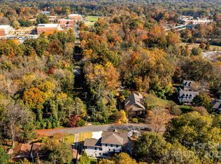 3125 Fairfax Dr, Charlotte, NC 28209