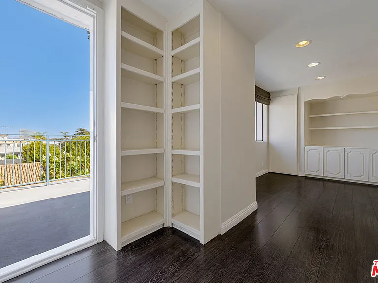 1502 Idaho Ave — Photo 35
