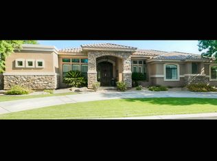 2540 E Vaughn Ct, Gilbert, AZ 85234
