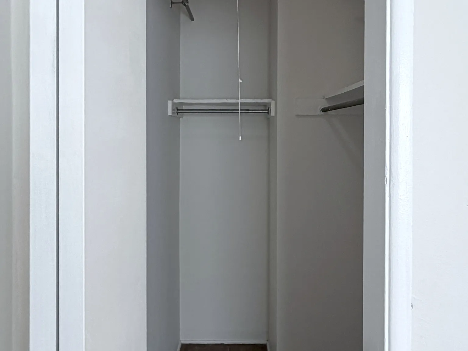 1 bed, $2,000 — Photo 3