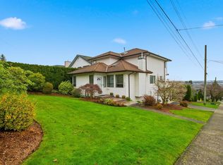 5104 McKee St, Burnaby, BC V5J 2T4