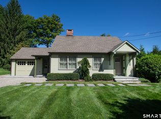 15 Griffith Ln, Ridgefield, CT 06877
