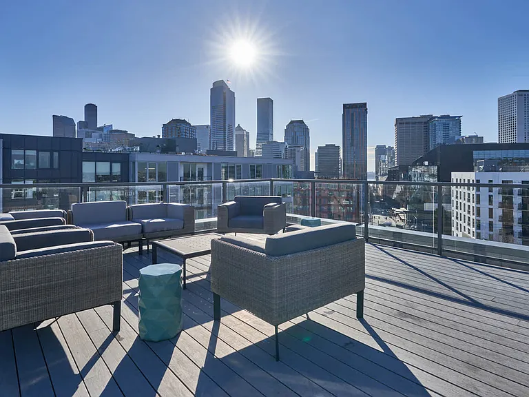 Rooftop Lounge