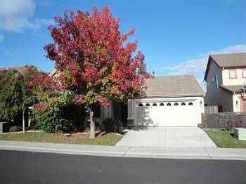1st image of 9519 E Park Dr