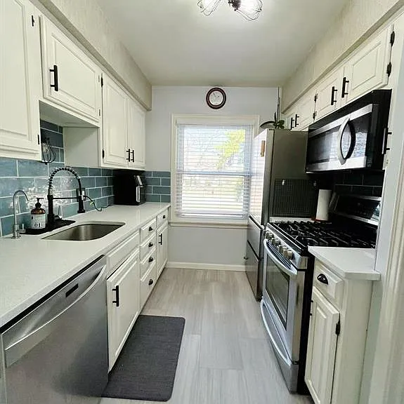 3303 Chester Rd — Photo 12