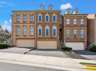 Stone Creek Crossing, Fairfax, VA 22033