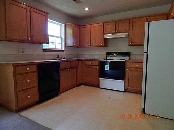 5th image of 2 Wanstead Ln