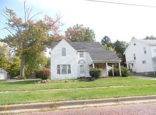 286 Lowell Ave NE, Warren, OH 44483