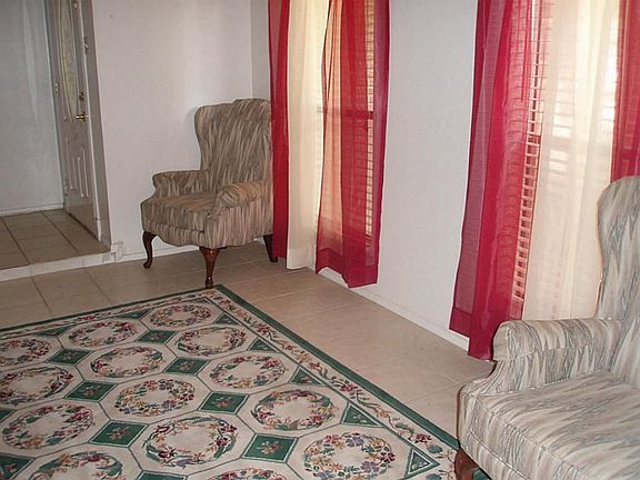 3rd image of 22023 Manor Estates Dr