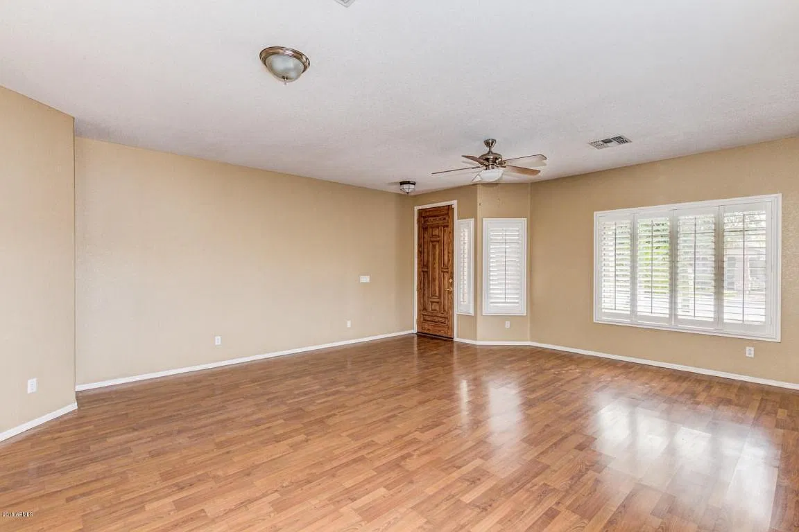 4 bed, 2080 sqft, $2,850 — Photo 1