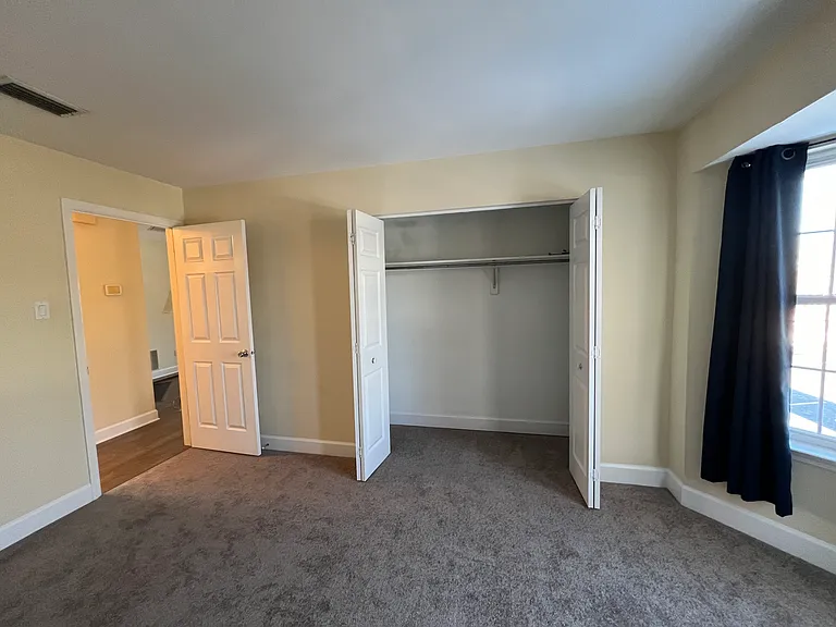 781 Reading Ct — Photo 6