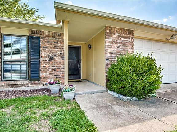 5th image of 7208 Harwick Ln