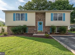 2004 Birch Rd, Baltimore, MD 21221