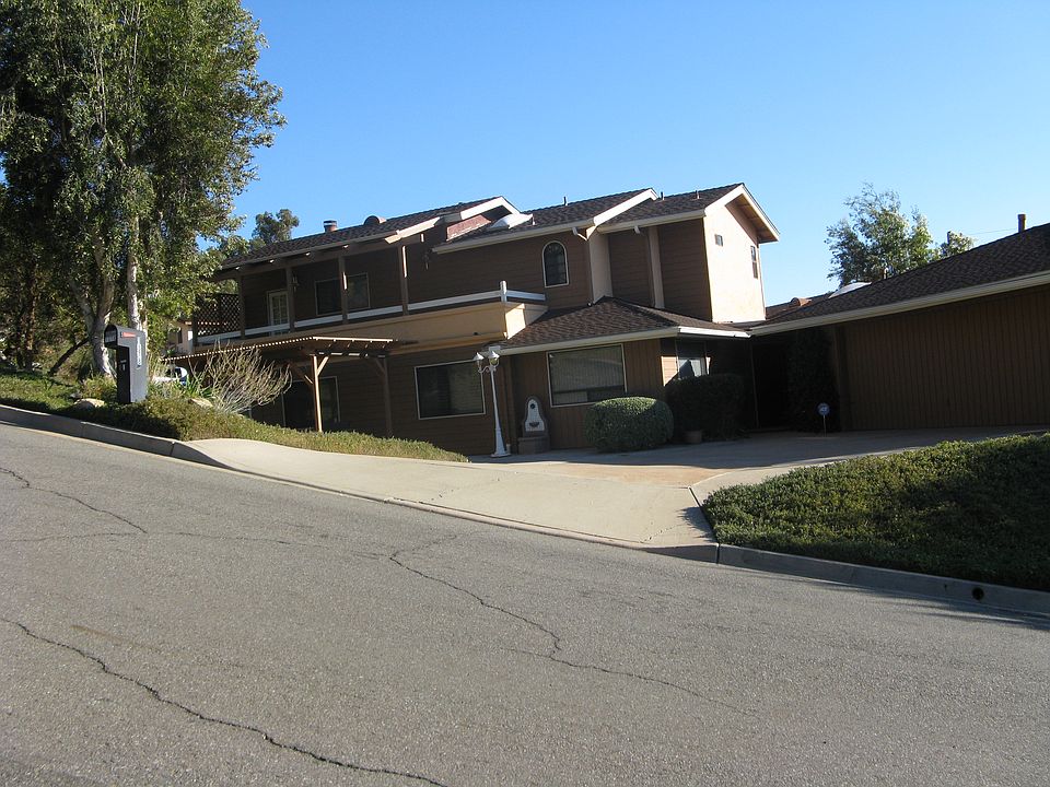 2nd image of 1378 El Rey Ct
