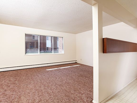 4th image of 1025 Branion Dr #Studio