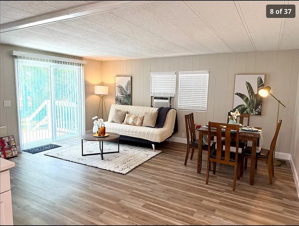 3 bed, 1100 sqft, $1,950 — Photo 4