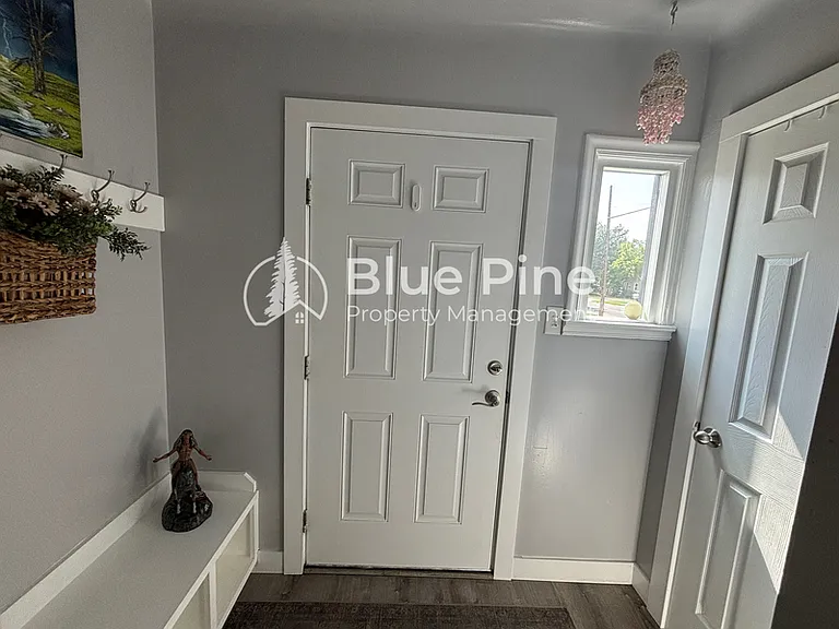 306 Lawton St #2 — Photo 2