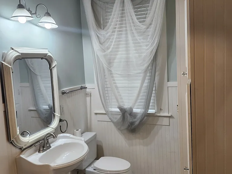 334 Felder Ave — Photo 10